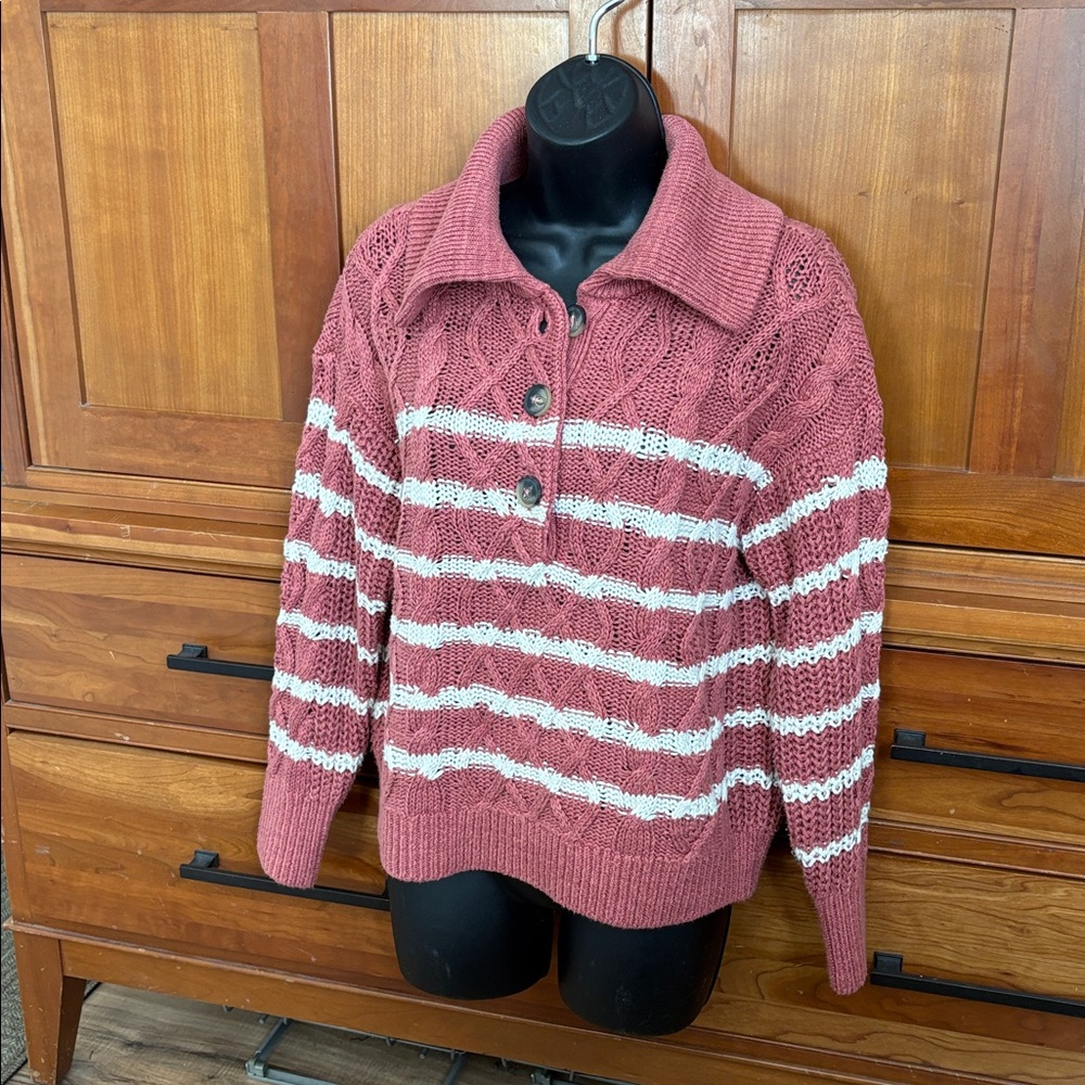Garnet Hill • Linen & Organic-Cotton Button-Detail Sweater - Picture 2 of 9